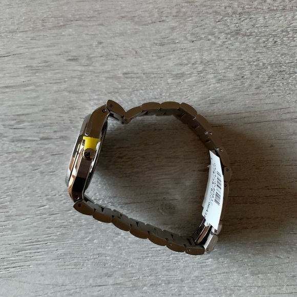 Bulova Sutton Watch - Picture 6 of 7